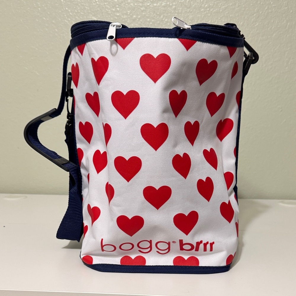 Bogg Brrr Heart Print Insulated Cooler Bag - Red & White